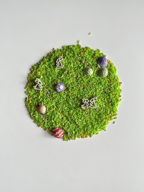 Wielkanocne poszukiwania z nakładką